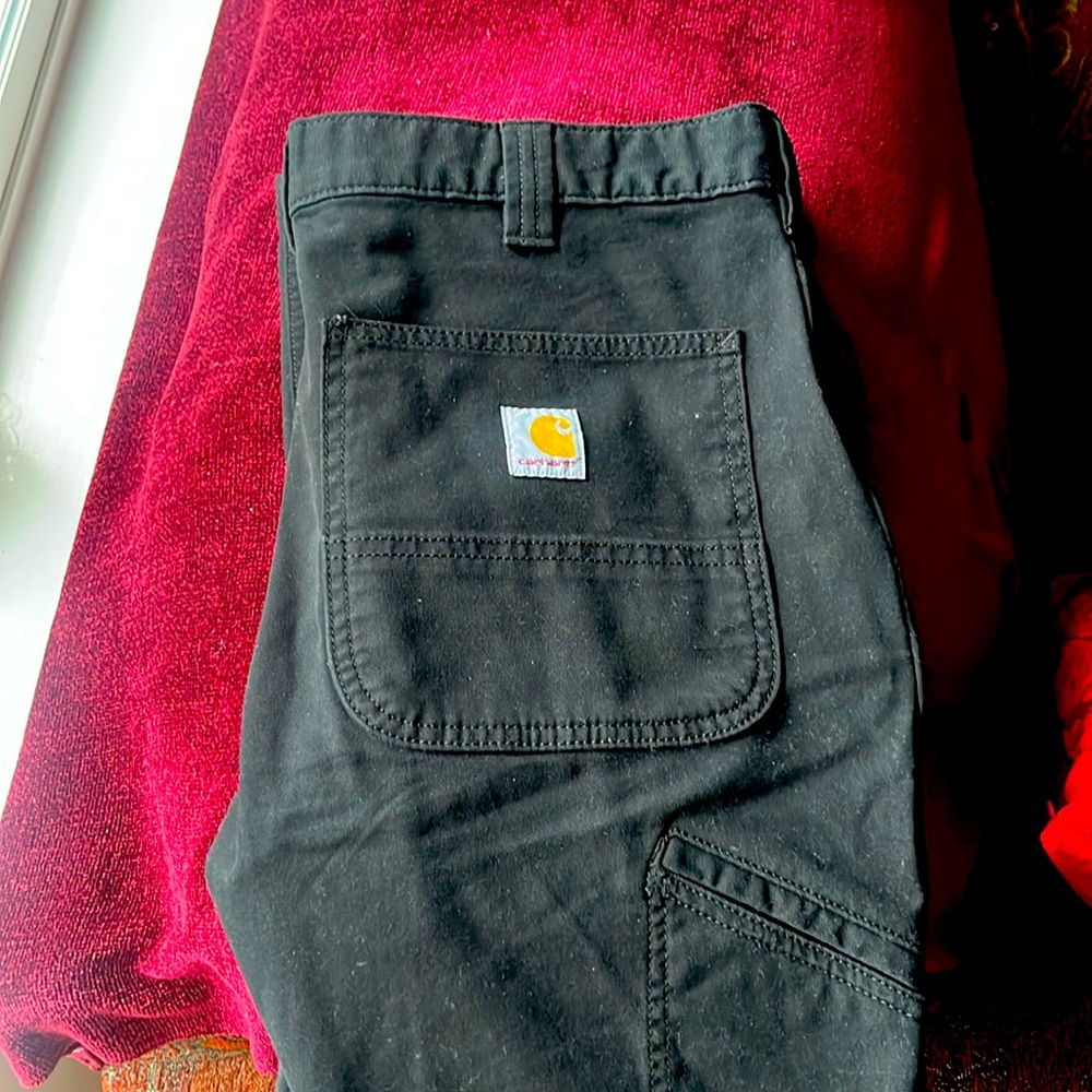 Men’s black Carhartt relaxed fit 32 x 32 work pants
